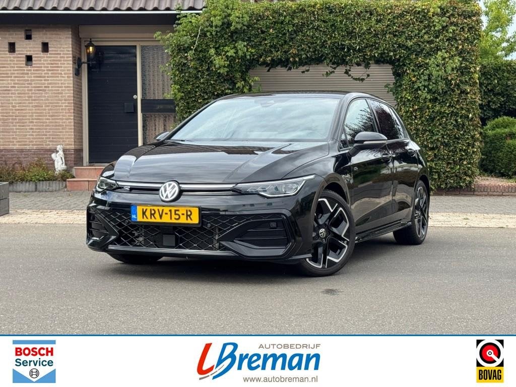 Volkswagen GOLF 1.5 ETSI R-LINE DSG 150pk Matrix LED, 4 cilinders, Zwart, Bedrijf, Golf