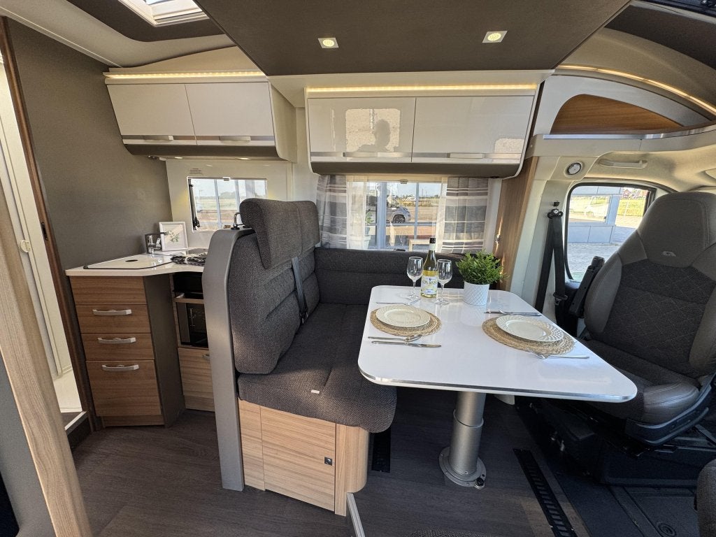 Foto 13 van Adria Matrix Supreme 670 SL ALDE Automaat BOMVOL 5 Gordels
