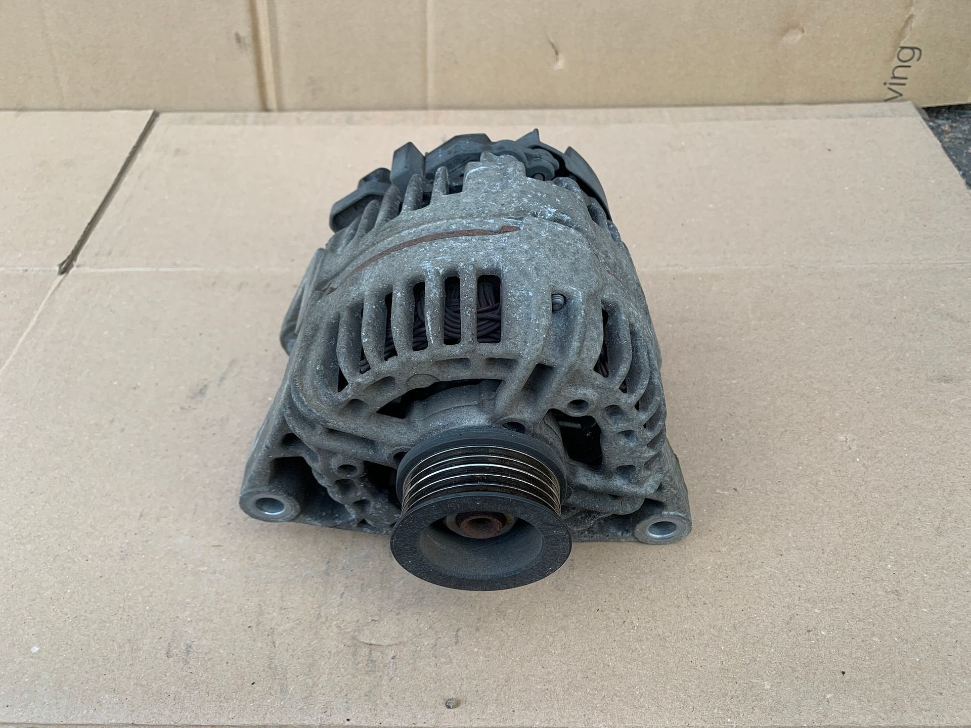dynamo opel corsa D 2006 tot 2014 1.2 / 1.4 16V 13222930, Gebruikt, -, -, Opel