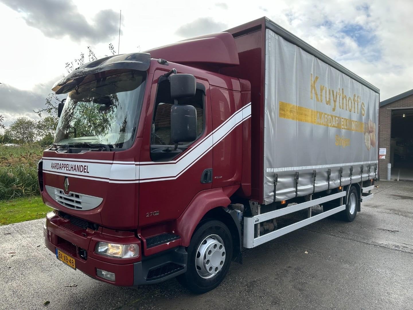 Renault MIDLUM 270.16 LIGHT / NL TRUCK / EURO 5 / AUTOMAAT /, Automaat, Euro 5, Achterwielaandrijving, 263 pk