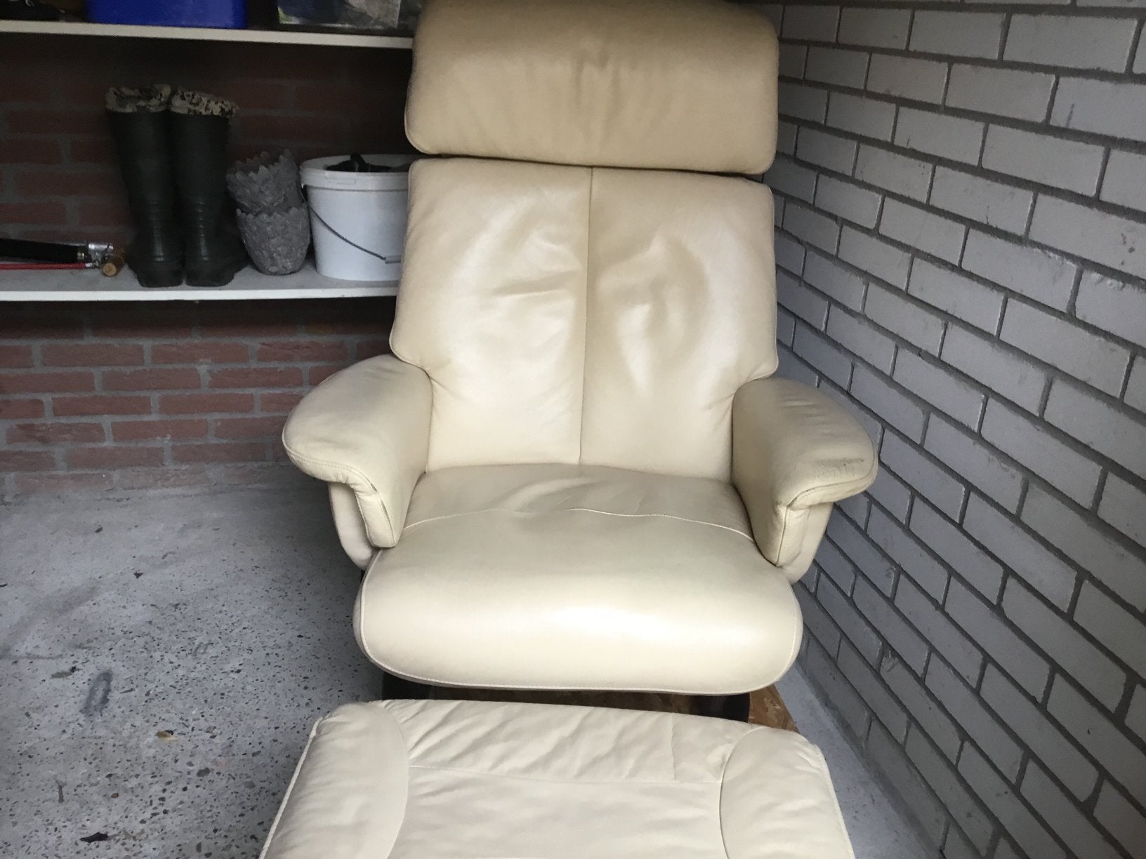 Fateuil ( draaibaar) met voetenbank, Huis en Inrichting, Fauteuils, Ophalen, Gebruikt, 75 tot 100 cm, Leer