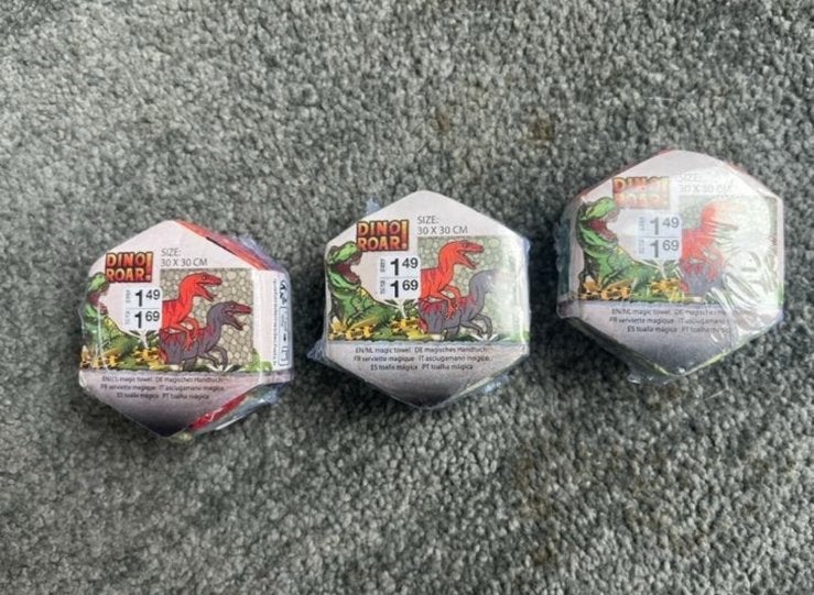 NIEUW - 3 st. magische handdoekjes Dino Roar!, Ophalen of Verzenden, Nieuw
