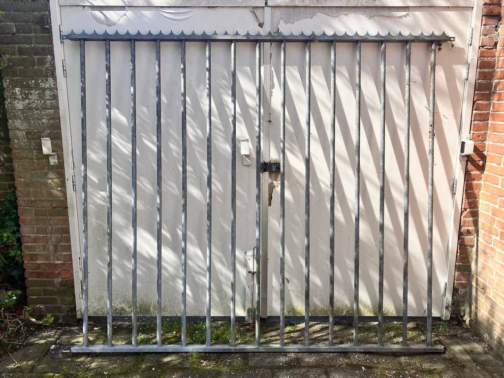 2 gegalvaniseerde Heras hekken 190 cm hoog, Ophalen, Gebruikt, IJzer, Spijlenhekwerk