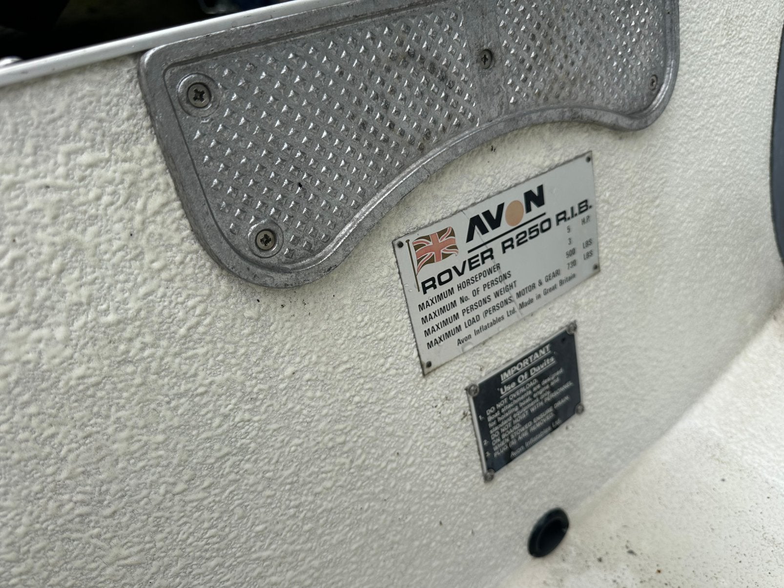 Foto 9 van Rib rubberboot met bijna nieuwe 2.5 pk 4 tact Yamaha