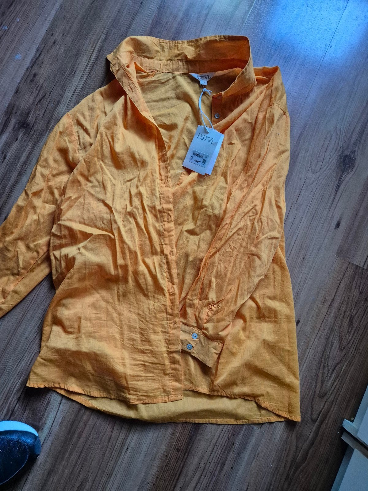 Stijlvolle oranje blouse van FSTVL, maat 44, Ophalen, Maat 42/44 (L), Nieuw, Oranje