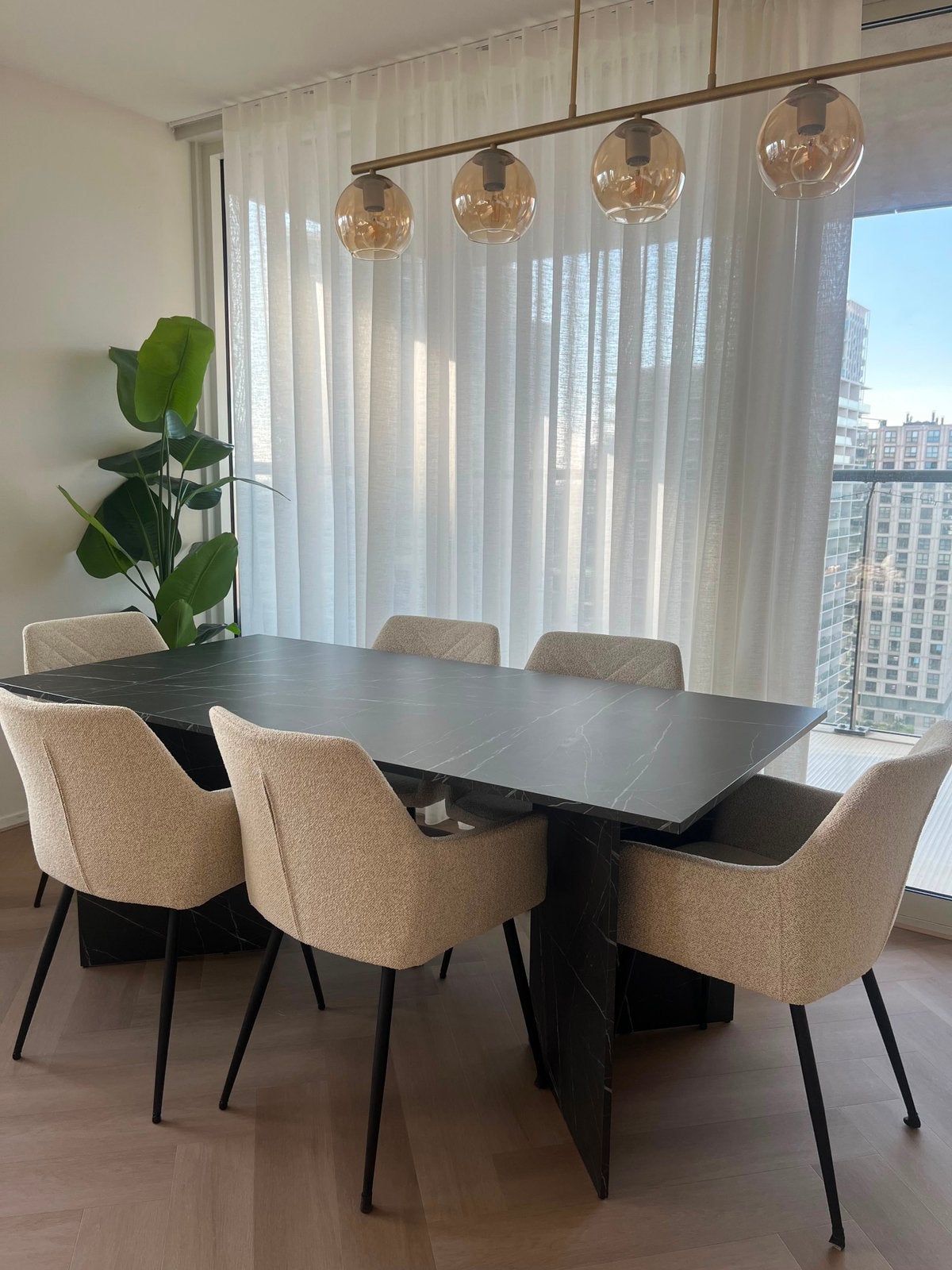 Eettafel + 6 eetkamerstoelen (JYSK), Ophalen, 50 tot 100 cm, Zo goed als nieuw, Vijf personen of meer