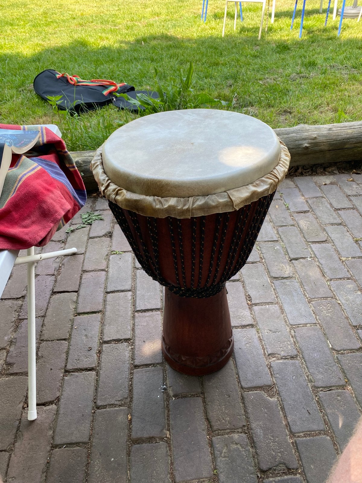 Fijne djembe met draagtas, Muziek en Instrumenten, Percussie, Ophalen of Verzenden, Zo goed als nieuw, Overige soorten