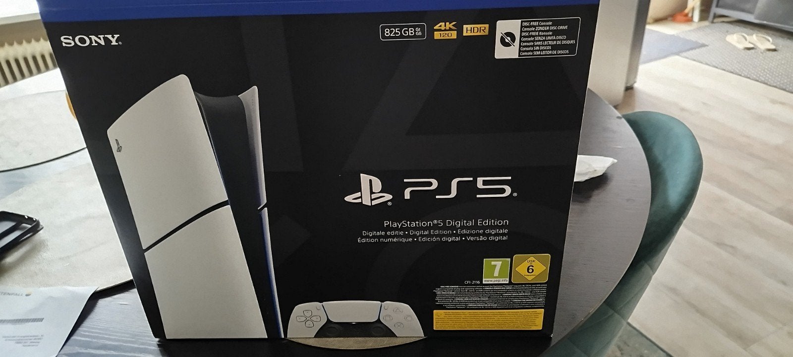 PS5 Digital SLIM ( 1 TB) & Disc (2 IN 1 ) CONTROLLER+ 1 GAME, Spelcomputers en Games, Games | Sony PlayStation 5, Nieuw, Overige genres