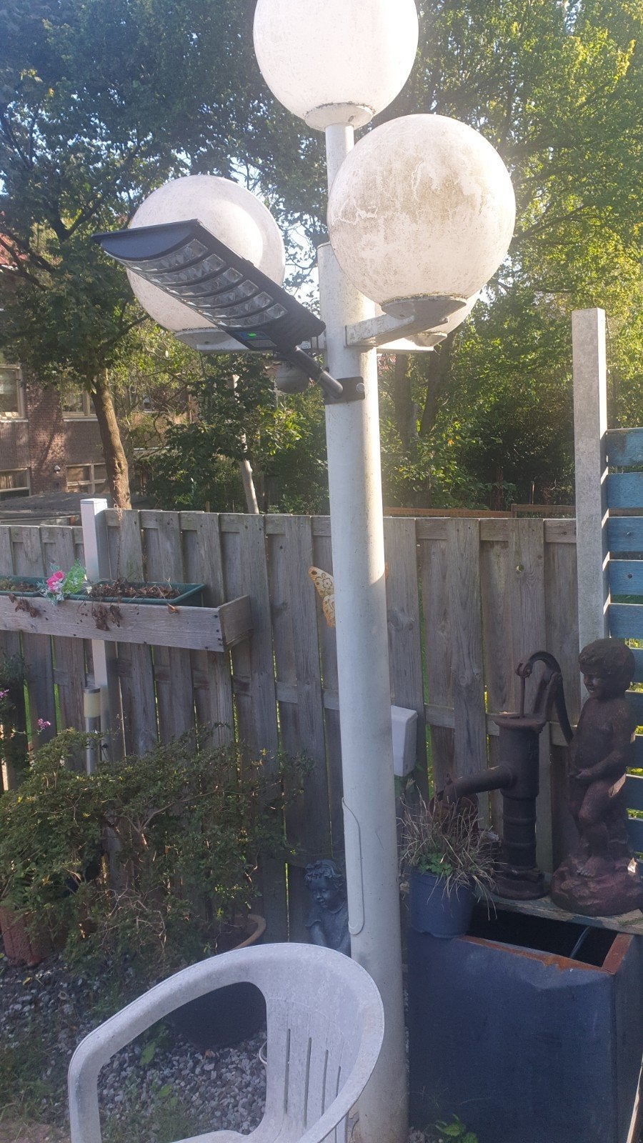 Grote Tuinlamp Bollen - 50 cm Hoogte - 220V, Kunststof, Gebruikt, Minder dan 50 watt, Staande lamp