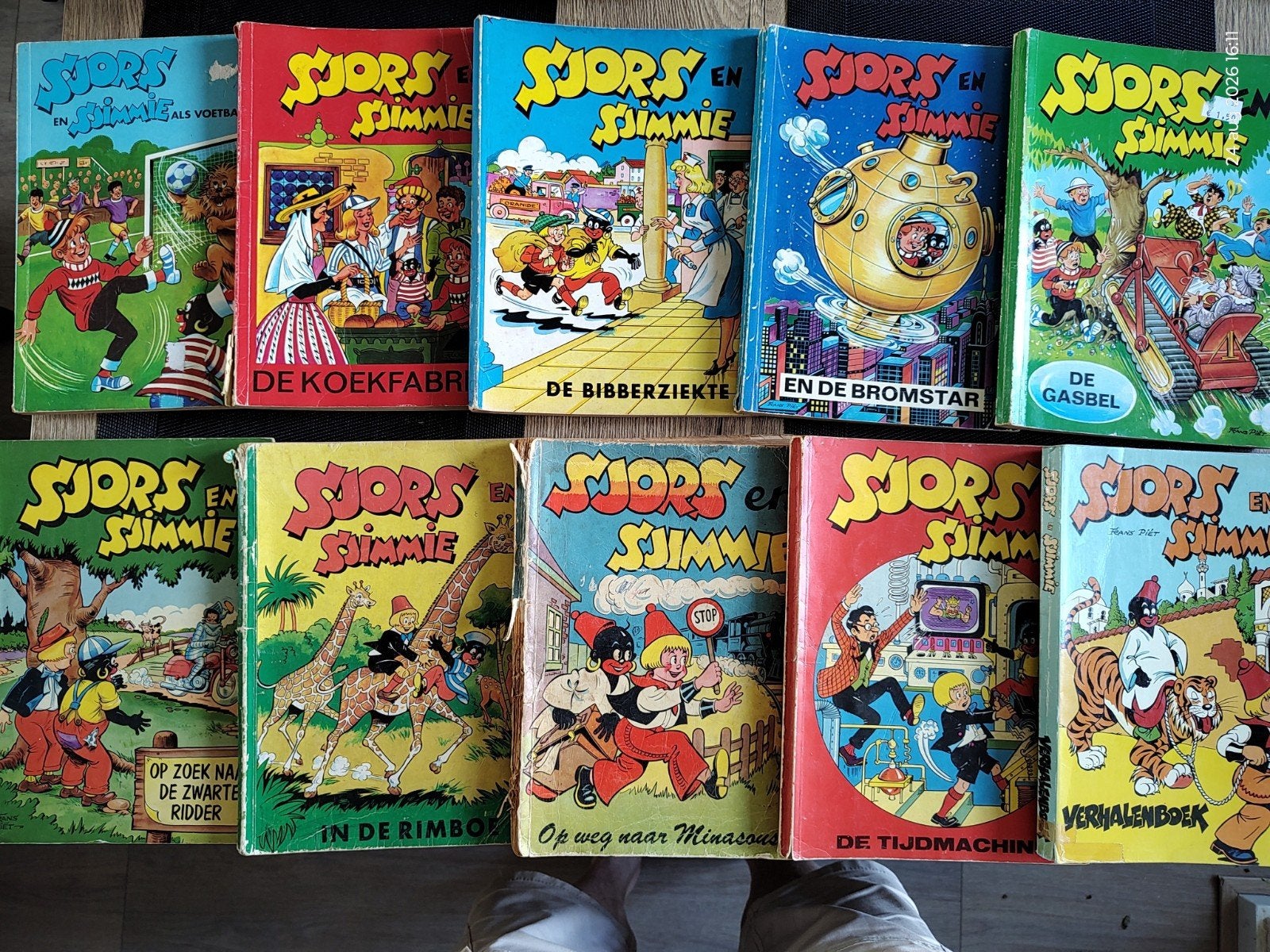 Grote collectie Sjors en Sjimmie stripboeken, Meerdere stripboeken, Ophalen of Verzenden, Gelezen