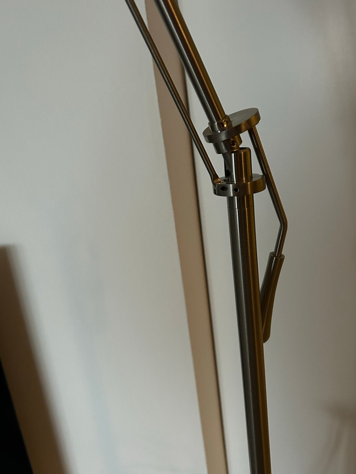 Staande schemerlamp met mosterdgele kap, verstelbaar, Ophalen, Gebruikt, 100 tot 150 cm, E27 (groot)