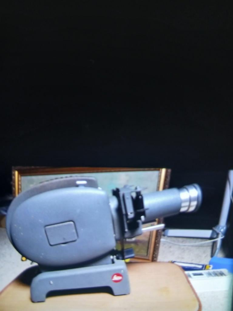 Leica Prado 250 Diaprojector - Vintage en Functioneel, Ophalen, Gebruikt