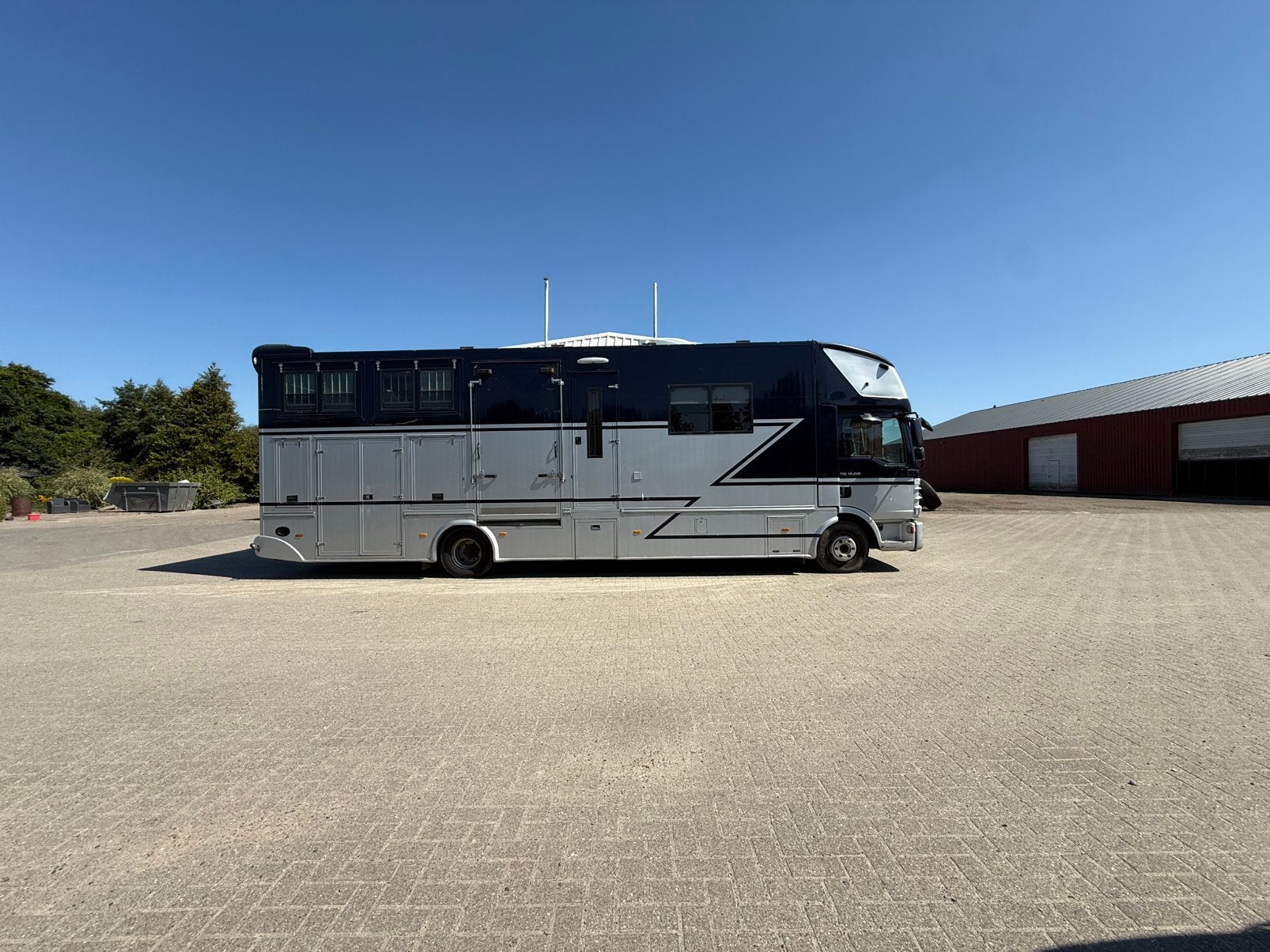 MAN Paardenvrachtwagen + living, Auto's, Euro 5, Beige, Blauw, MAN