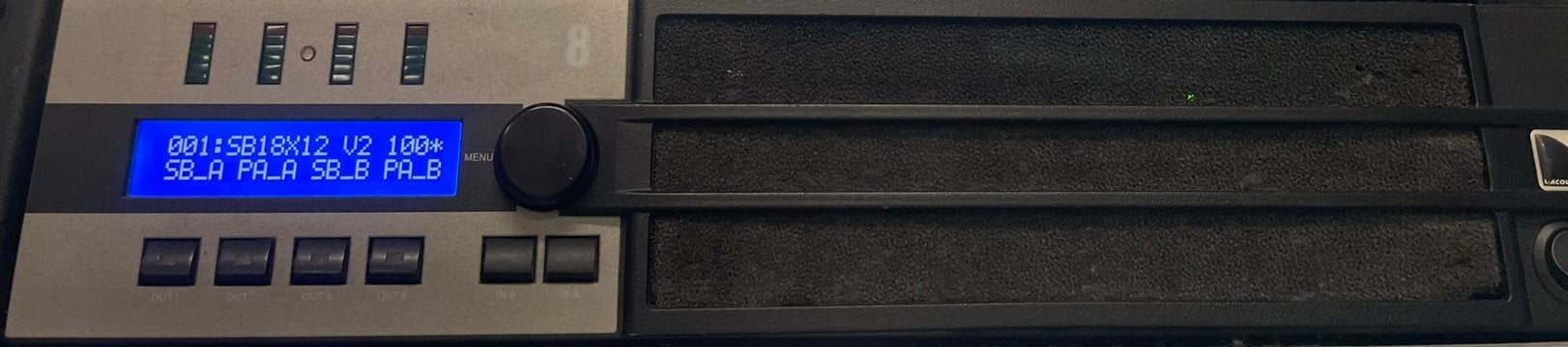 L’ Acoustics LA8 R3 versterker, Ophalen of Verzenden, Zo goed als nieuw, Minder dan 500 watt
