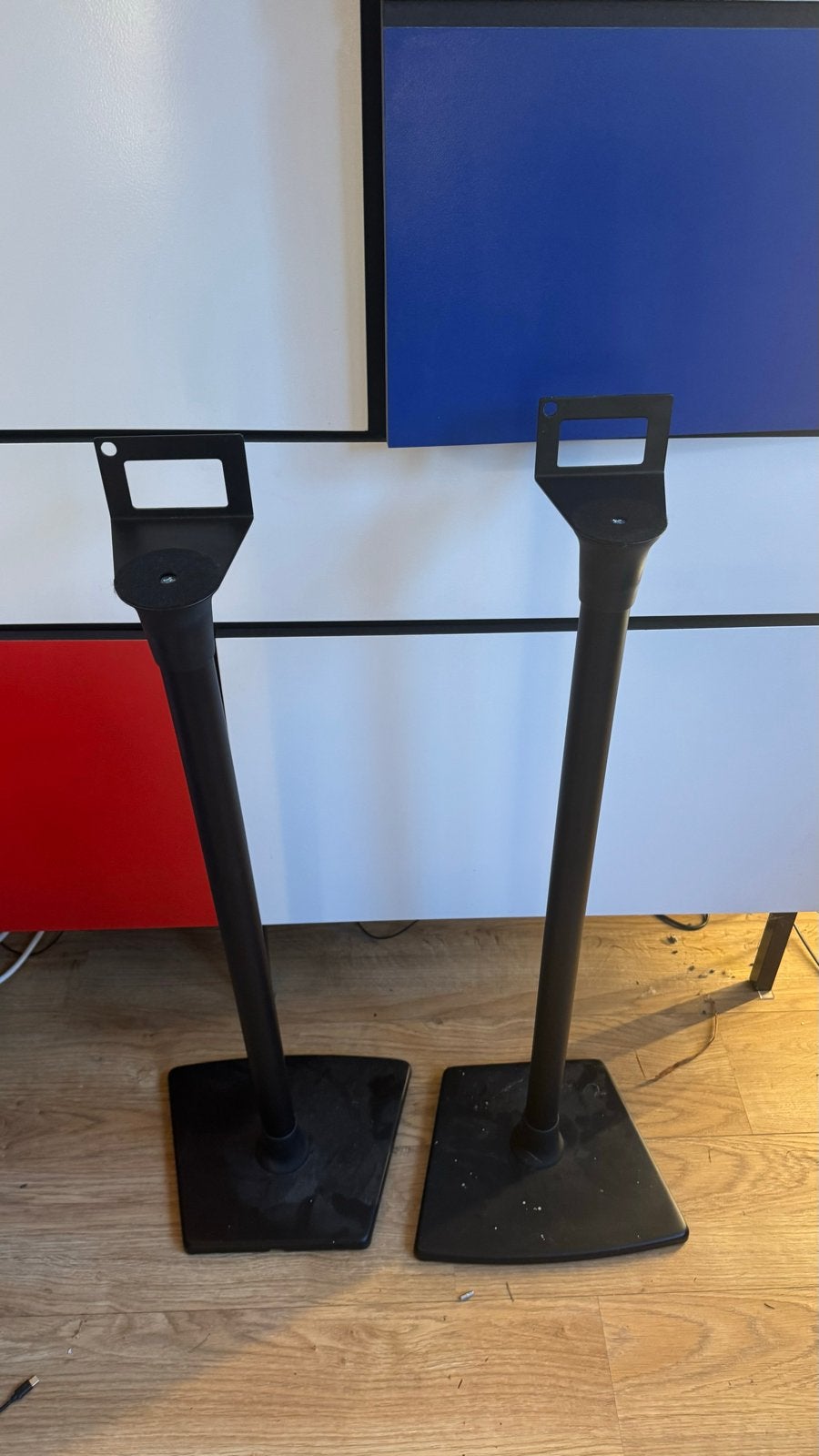Sanus - Sonos Speaker Standaarden (WSS21/WSS22) - Zwart, Audio, Tv en Foto, Overige typen, Ophalen of Verzenden, Zo goed als nieuw
