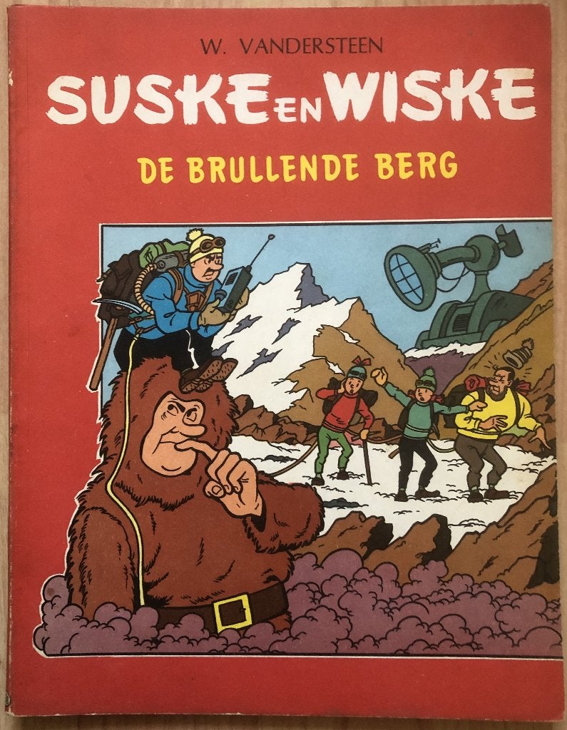 W, VANDERSTEEN - SUSKE EN WISKE - DE BRULLENDE BERG -, Eén stripboek, Ophalen of Verzenden, Zo goed als nieuw, Willy Vandersteen