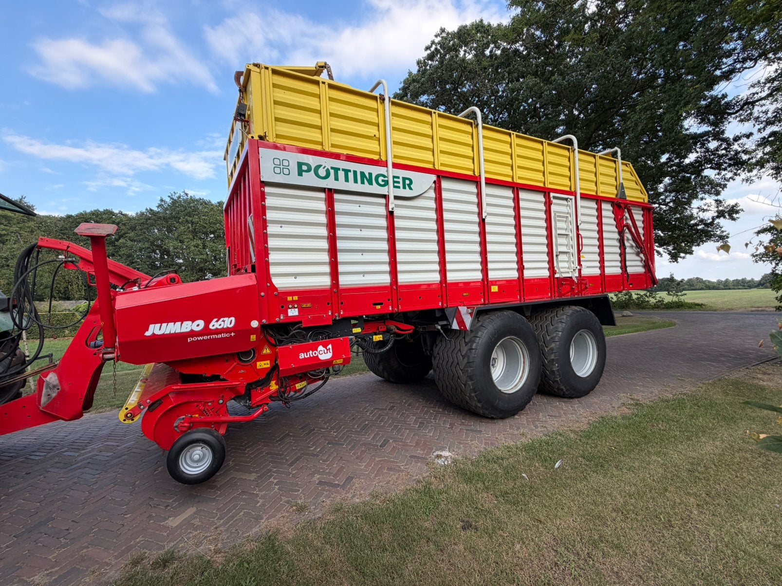 Pöttinger Jubmo 6610L opraapwagen, Ophalen, Weidebouw