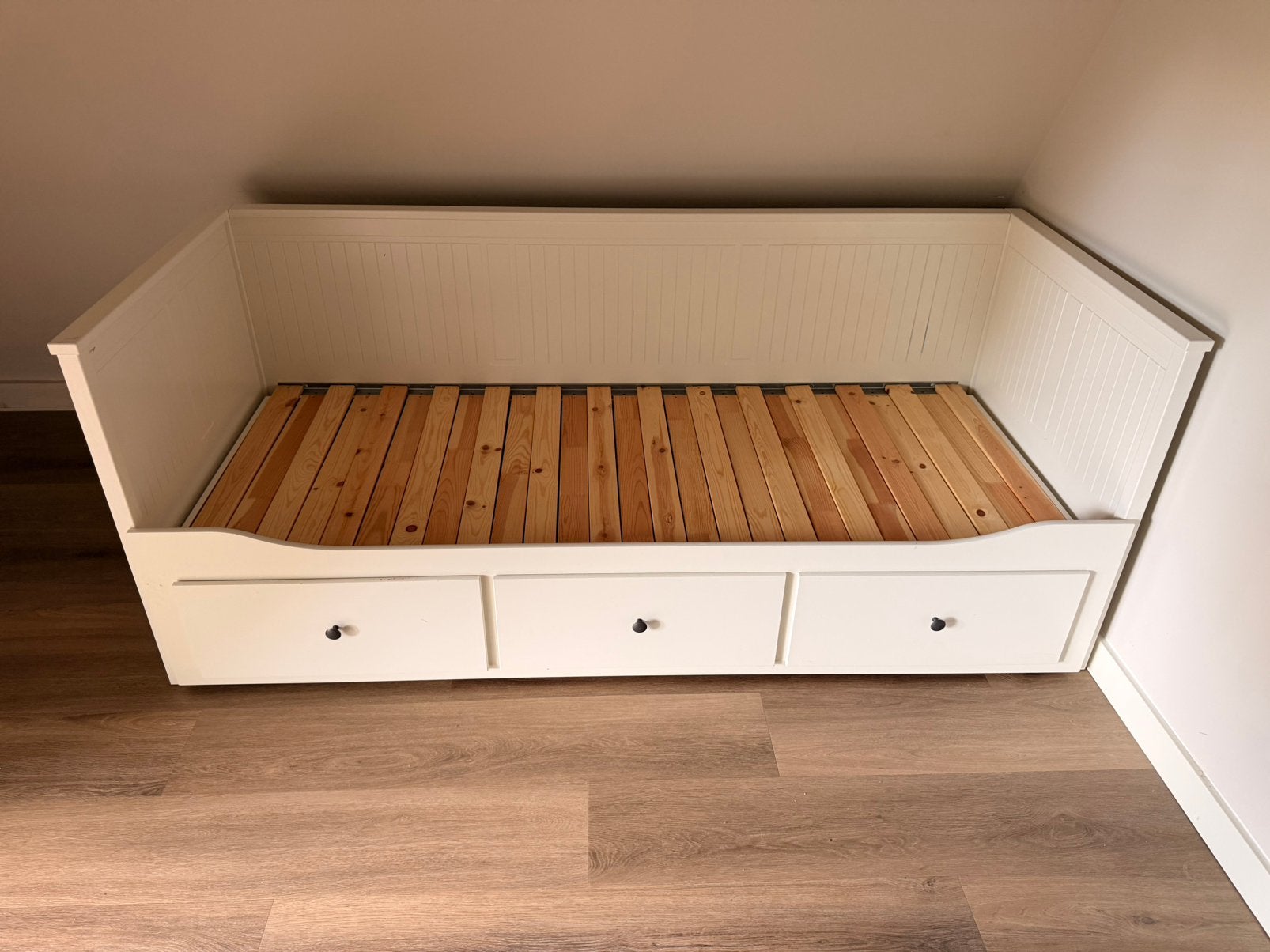 Ikea Hemnes uitschuifbare bed bank zonder matrassen, Ophalen, Gebruikt, Wit, Tweepersoons