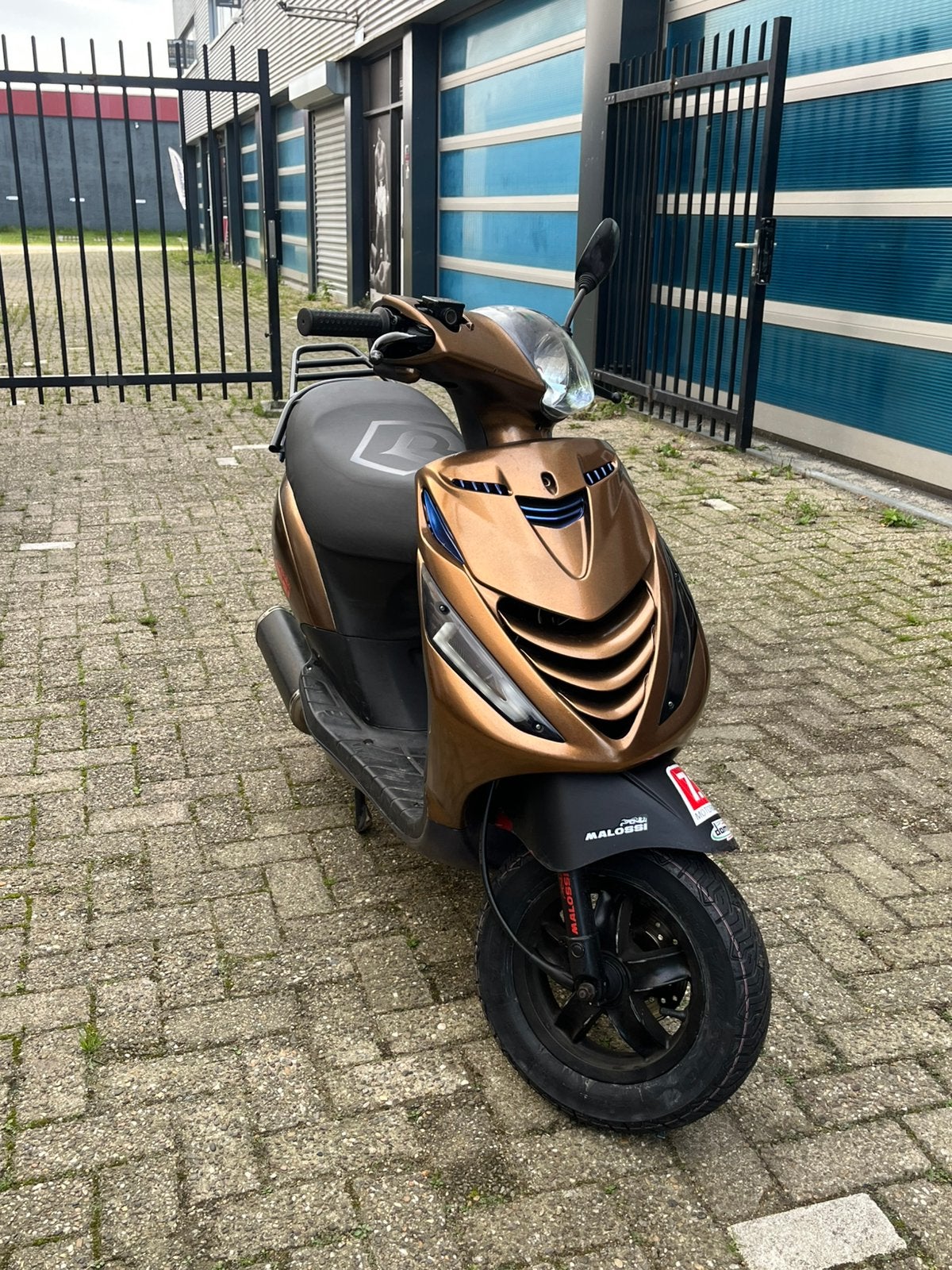 Piaggio Zip 80cc 4t 2v, Fietsen en Brommers, Ophalen, Zo goed als nieuw, Benzine, Zip