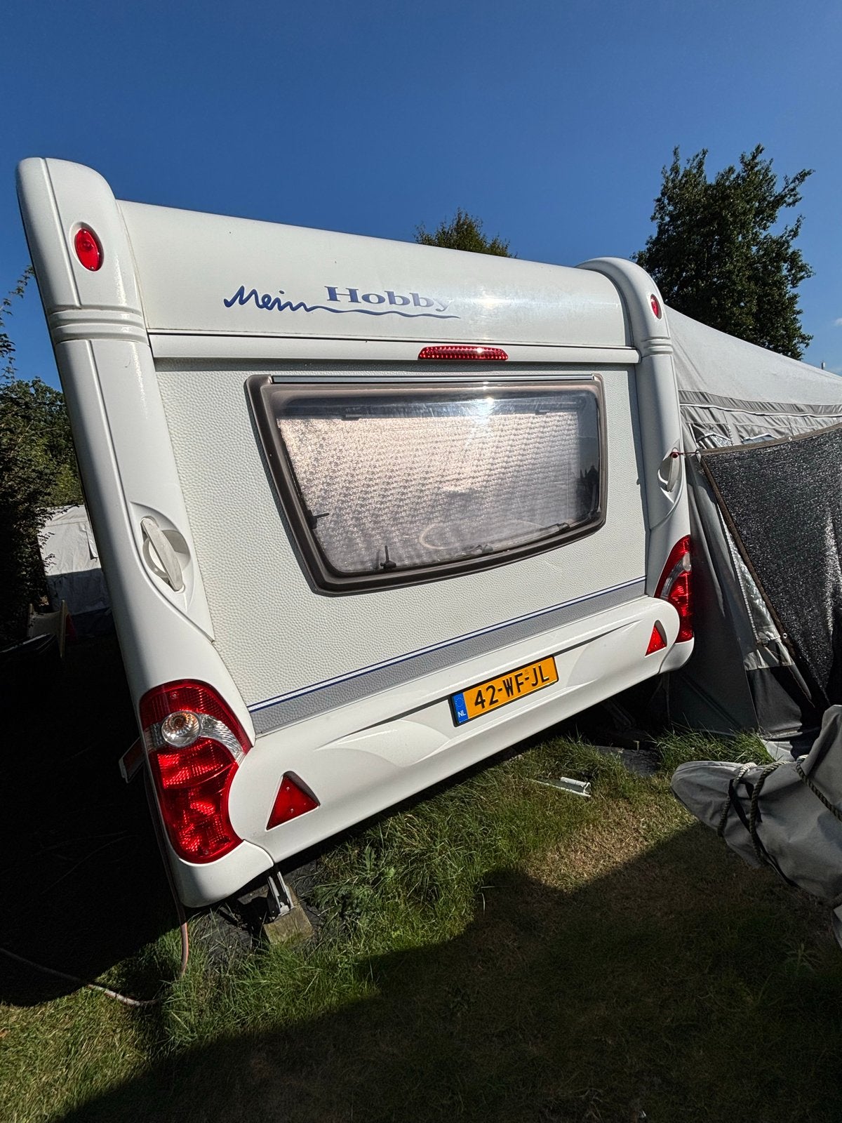 Hobby 560 UFF Excellent 2009 met Queensbed en voortent, Caravans en Kamperen, Rondzit, Hobby, Schokbreker, Particulier