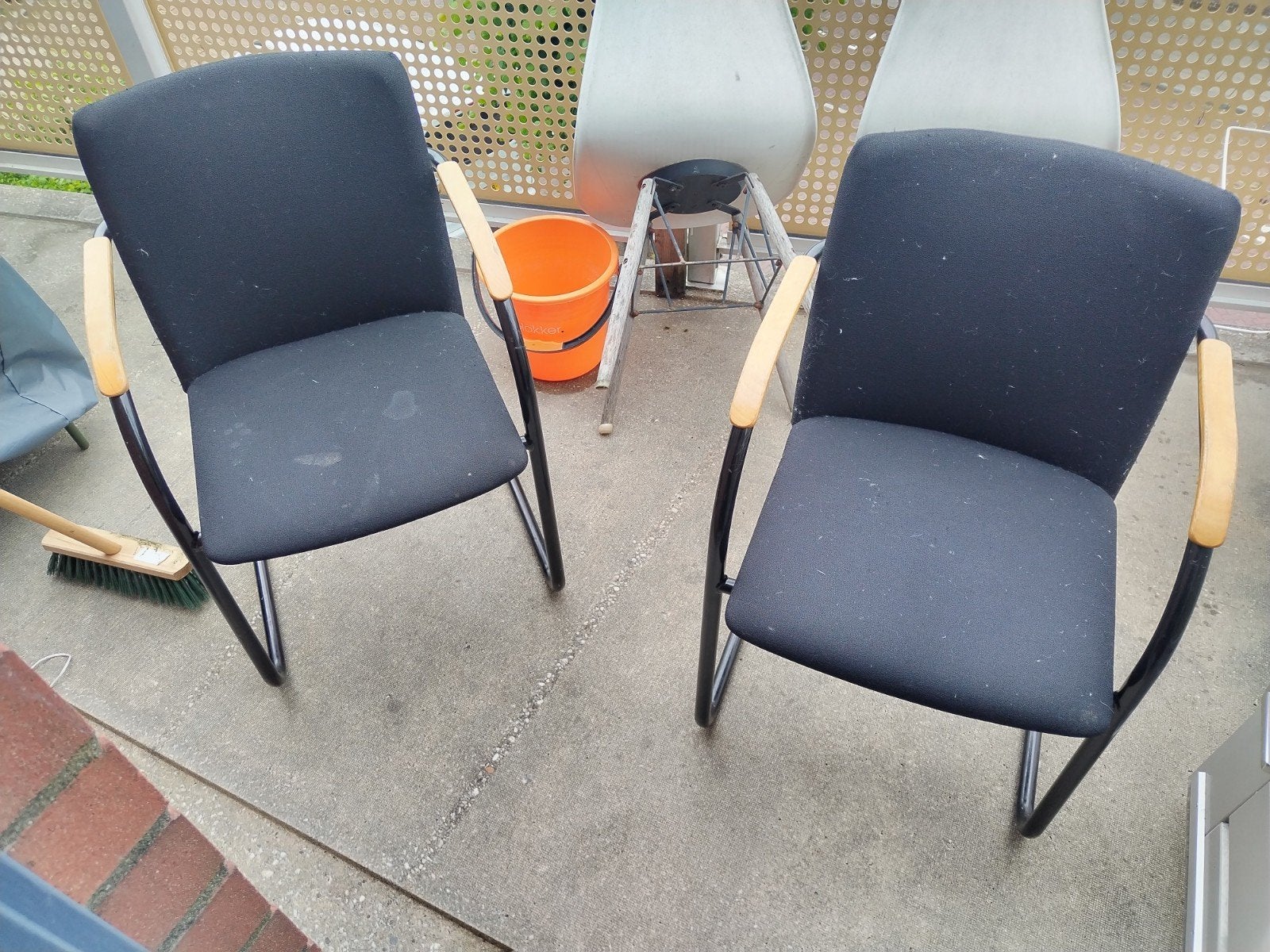 2 kantoor stoelen gratis!, Ophalen, Gebruikt