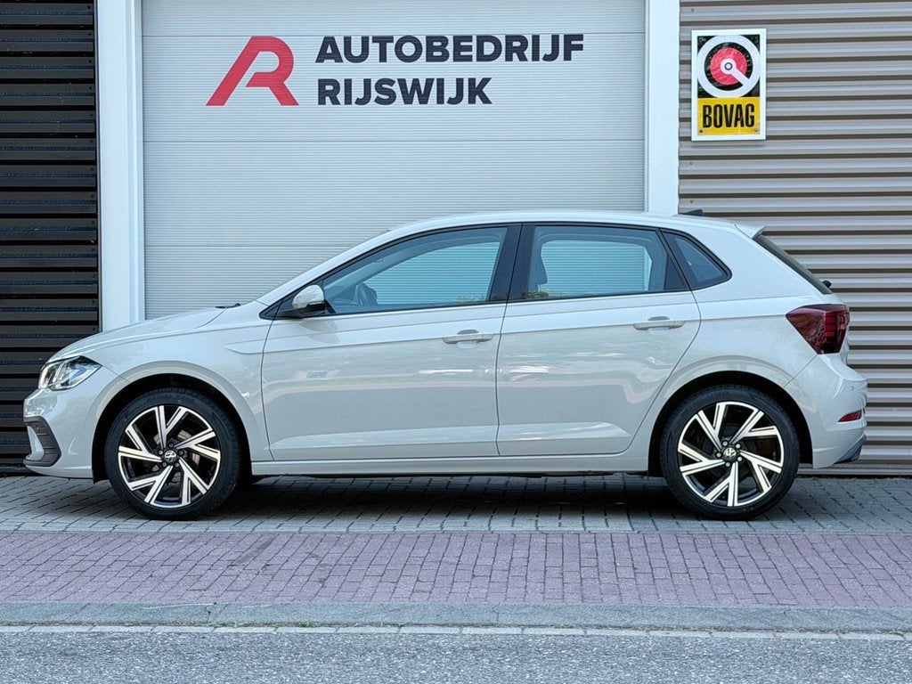 Volkswagen Polo 1.0 TSI Life Business AppleCarPlay/Navi, 12 maanden, Gebruikt, 95 pk, 1096 kg