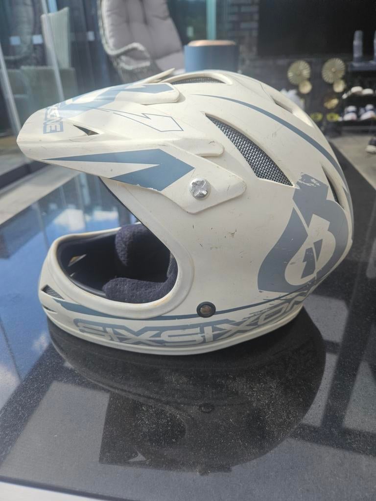SixSixOne kinderhelm maat M 57-58cm, Fietsen en Brommers, Fietsaccessoires | Fietshelmen, Ophalen of Verzenden, Zo goed als nieuw