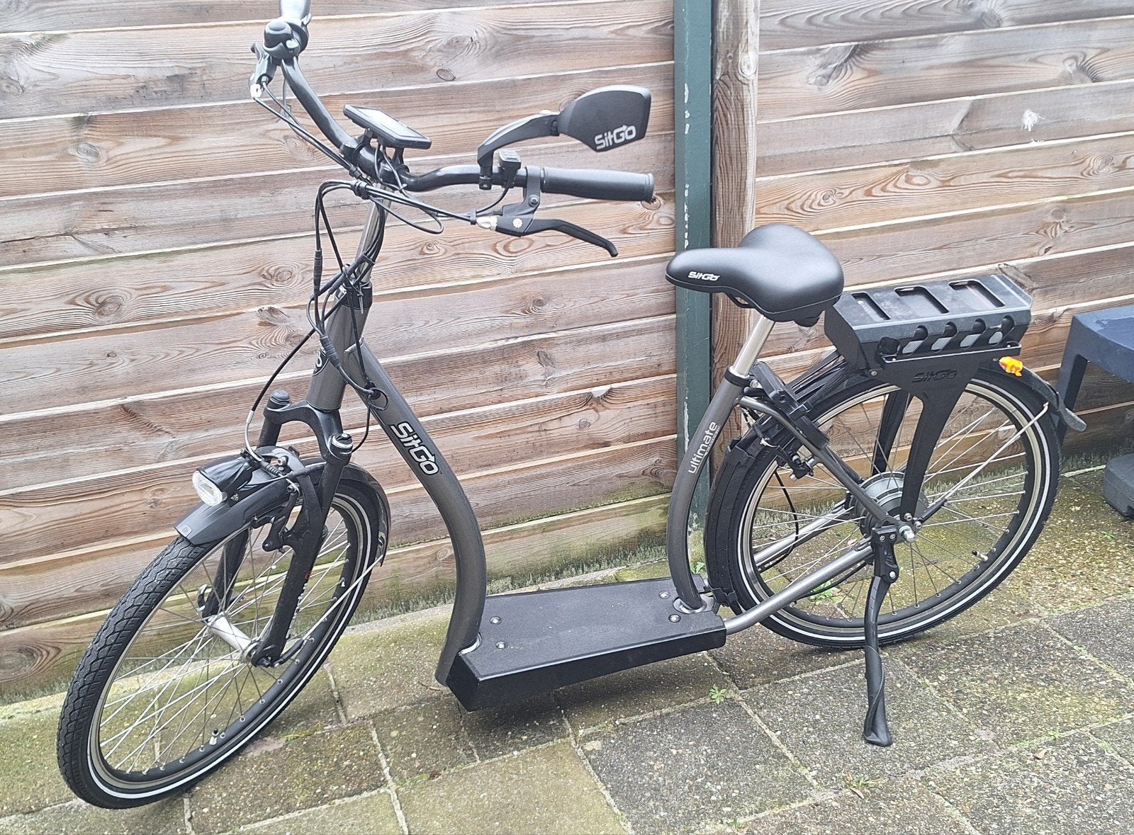 SitGo Ultimate elektrische scooter 25 km laag model 24 insch, Zo goed als nieuw, 47 tot 51 cm, 30 tot 50 km per accu, Ophalen