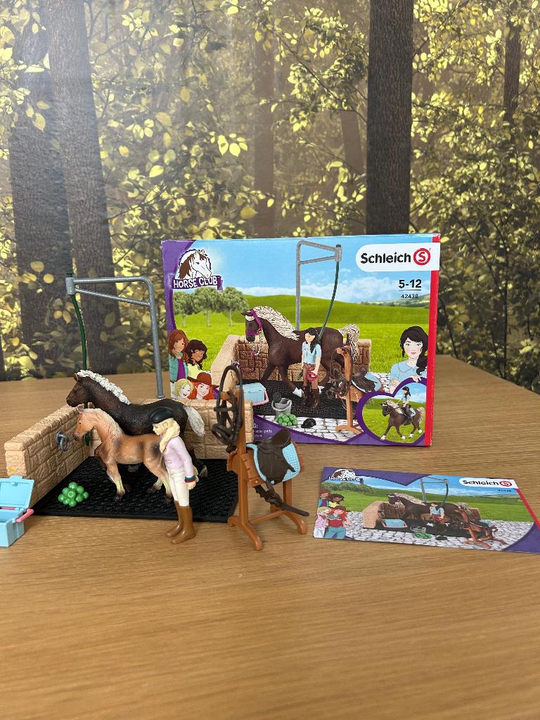 Schleich paard wasplaats 42438 in originele doos, Ophalen of Verzenden, Zo goed als nieuw