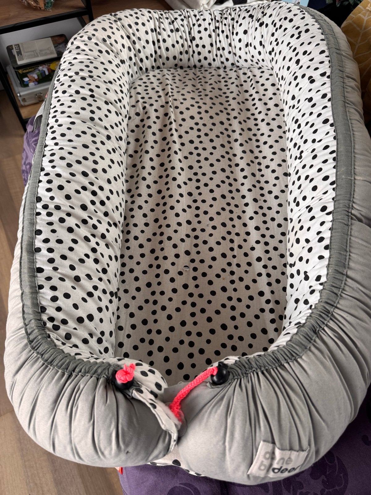 Done by Deer babynestje - grijs met stippen, Kinderen en Baby's, Babywiegjes en Ledikanten, Ophalen, Gebruikt, Wieg