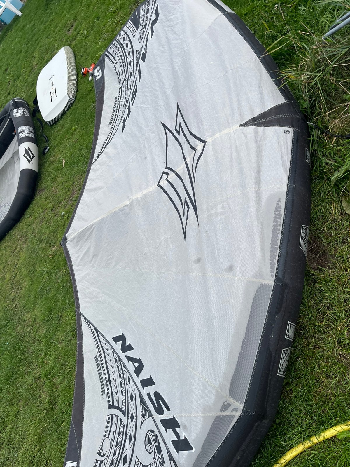 Naish Matador Wings 2022 4.0 en 5.0, Ophalen, Zo goed als nieuw, Wingsurf-wing
