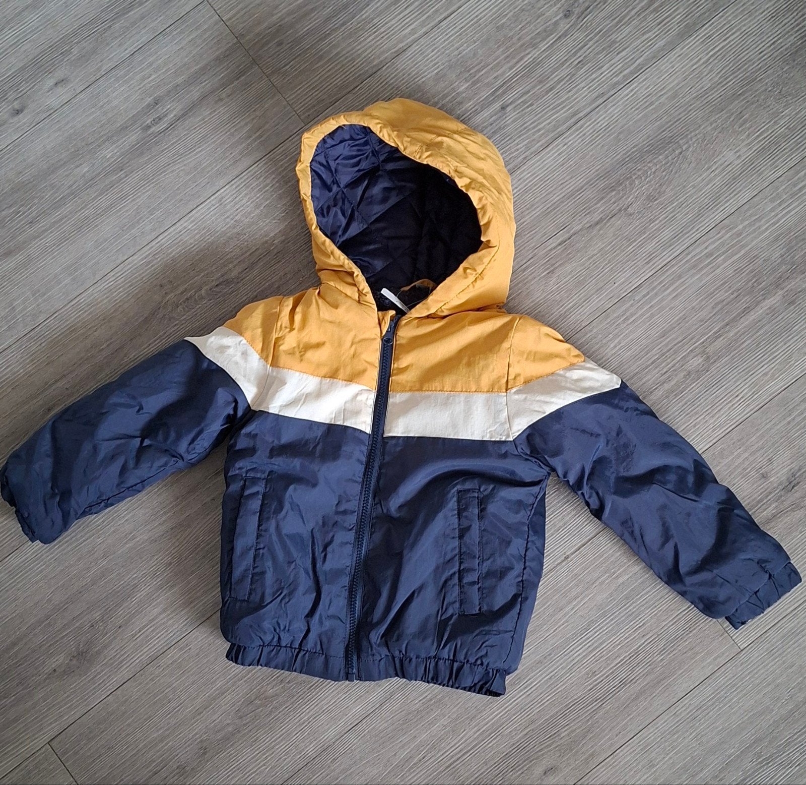 winterjas met capuchon maat 92 nieuw!, Ophalen of Verzenden, Nieuw, Jongen