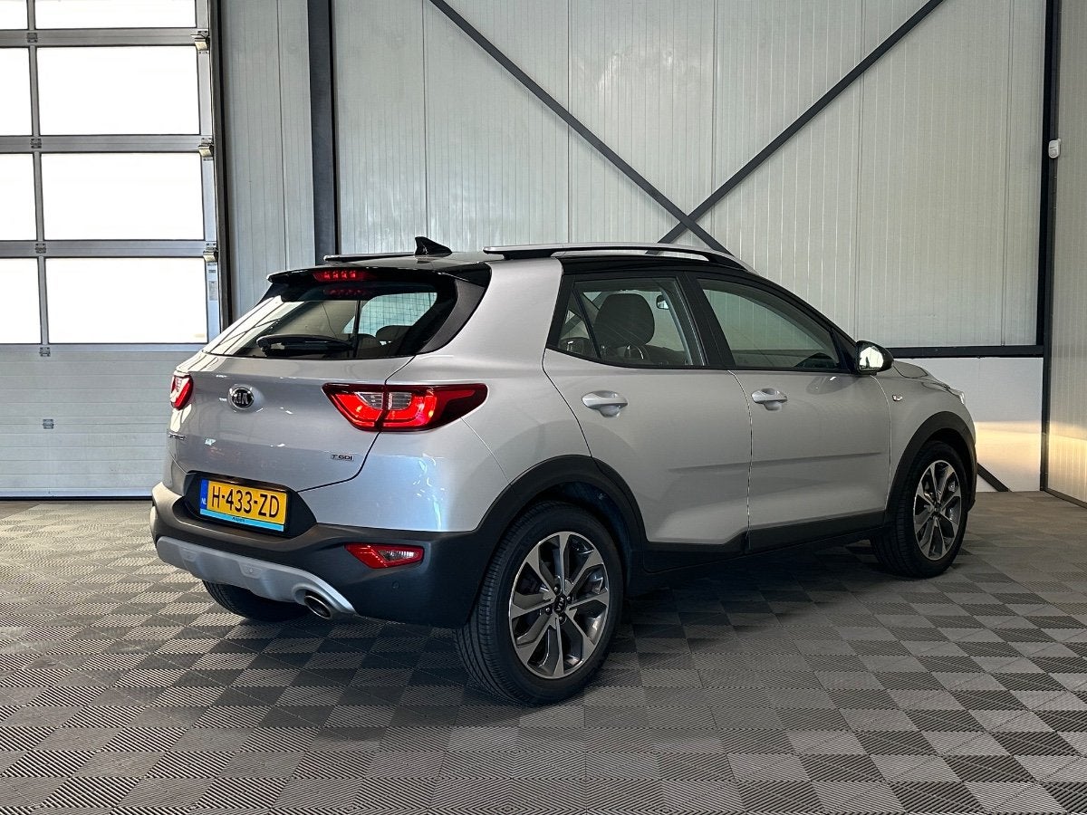 Kia Stonic 1.0 T-GDi | DynamicLine | Airco | Navi | Camera, 450 kg, Gebruikt, Euro 6, Elektrische buitenspiegels