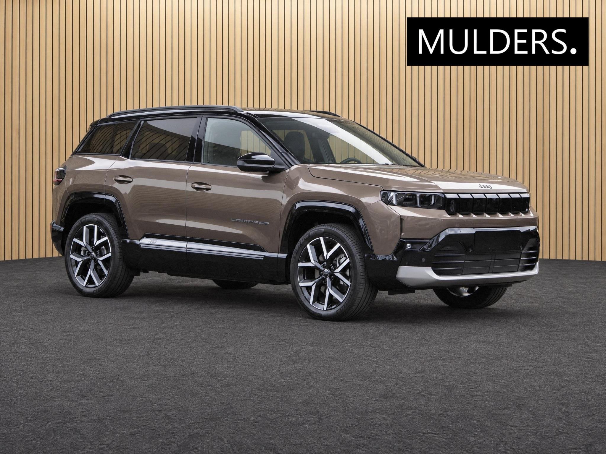 Jeep Compass Summit 74 kWh VOORRAAD KORTING, Auto's, 12 maanden, 213 pk, Nieuw, 600 kg