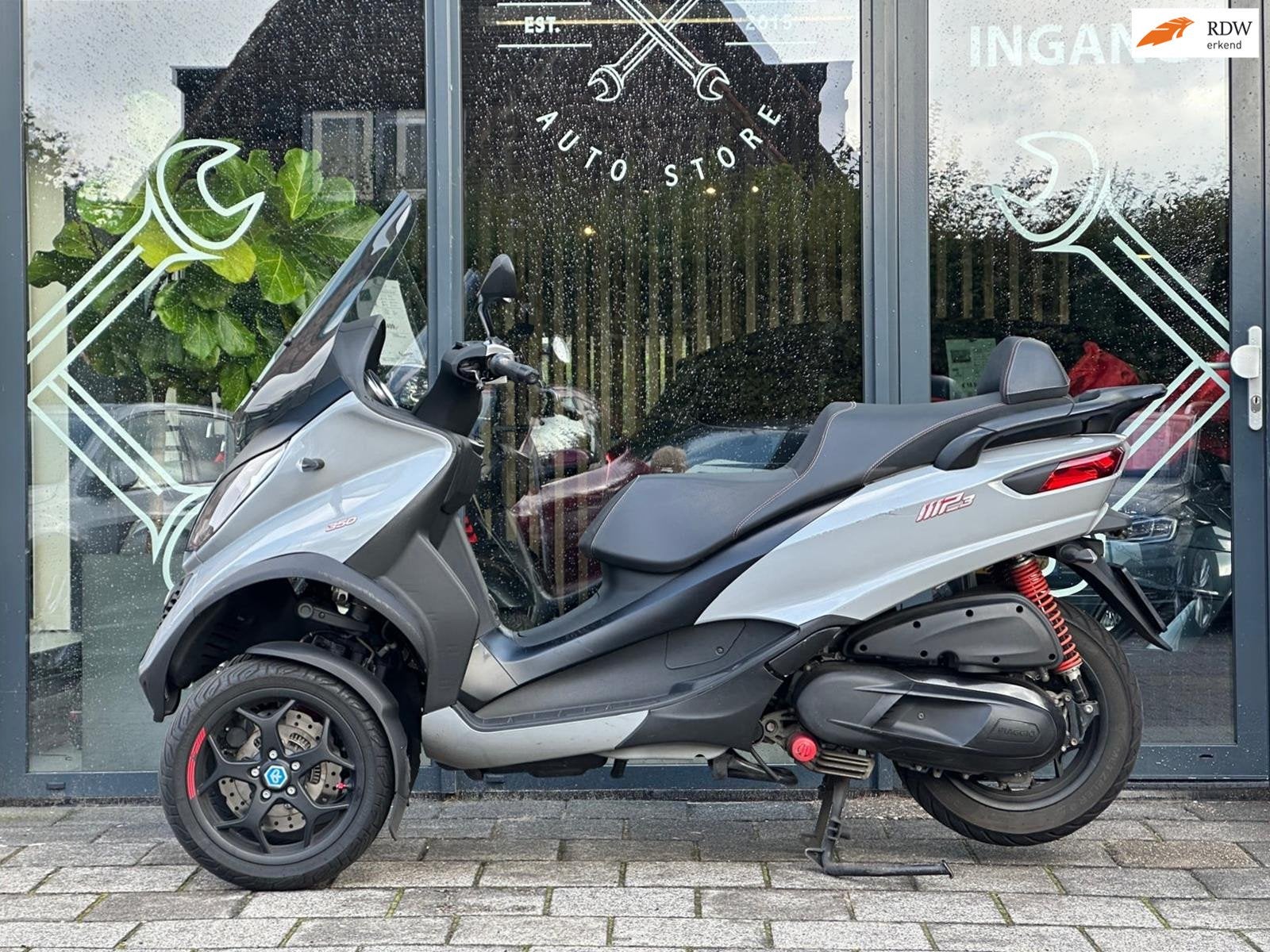 Piaggio Scooter 350 LT MP3 Sport NardoGrey, Motoren, ABS, Automaat, 12 t/m 35 kW, Scooter