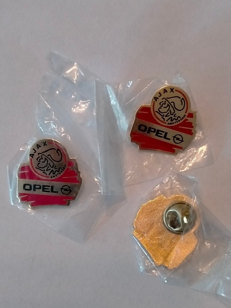 Ajax Amsterdam Opel vintage voetbal logo pin, Verzenden, Zo goed als nieuw, Sport