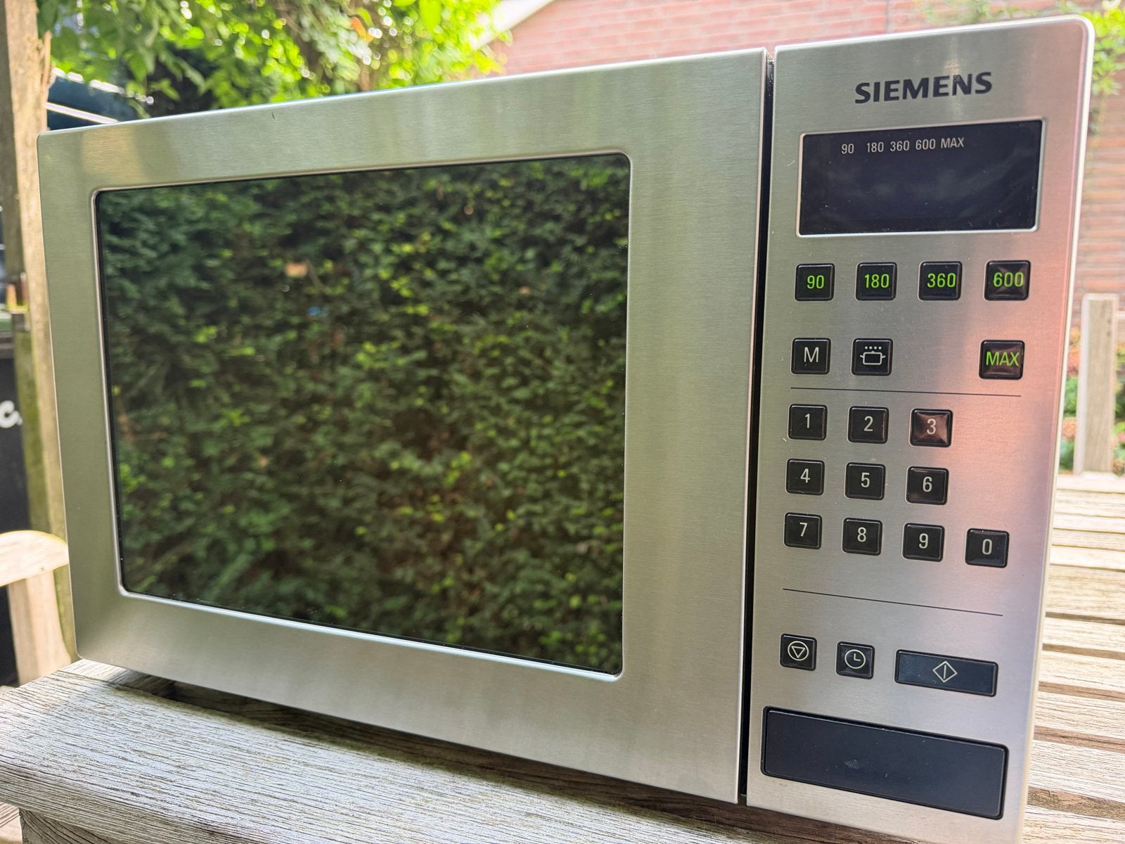Siemens HF13553 Magnetron - RVS, Vrijstaand, Witgoed en Apparatuur, Ophalen, Magnetron, Zo goed als nieuw, 45 tot 60 cm
