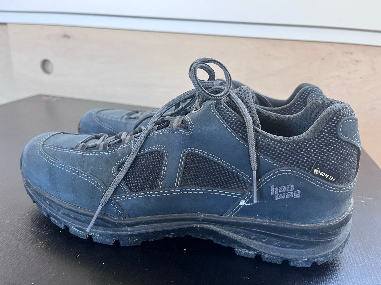 Hanwag Gore-Tex wandelschoenen - Maat 42,5, Ophalen of Verzenden, Zo goed als nieuw, Schoenen