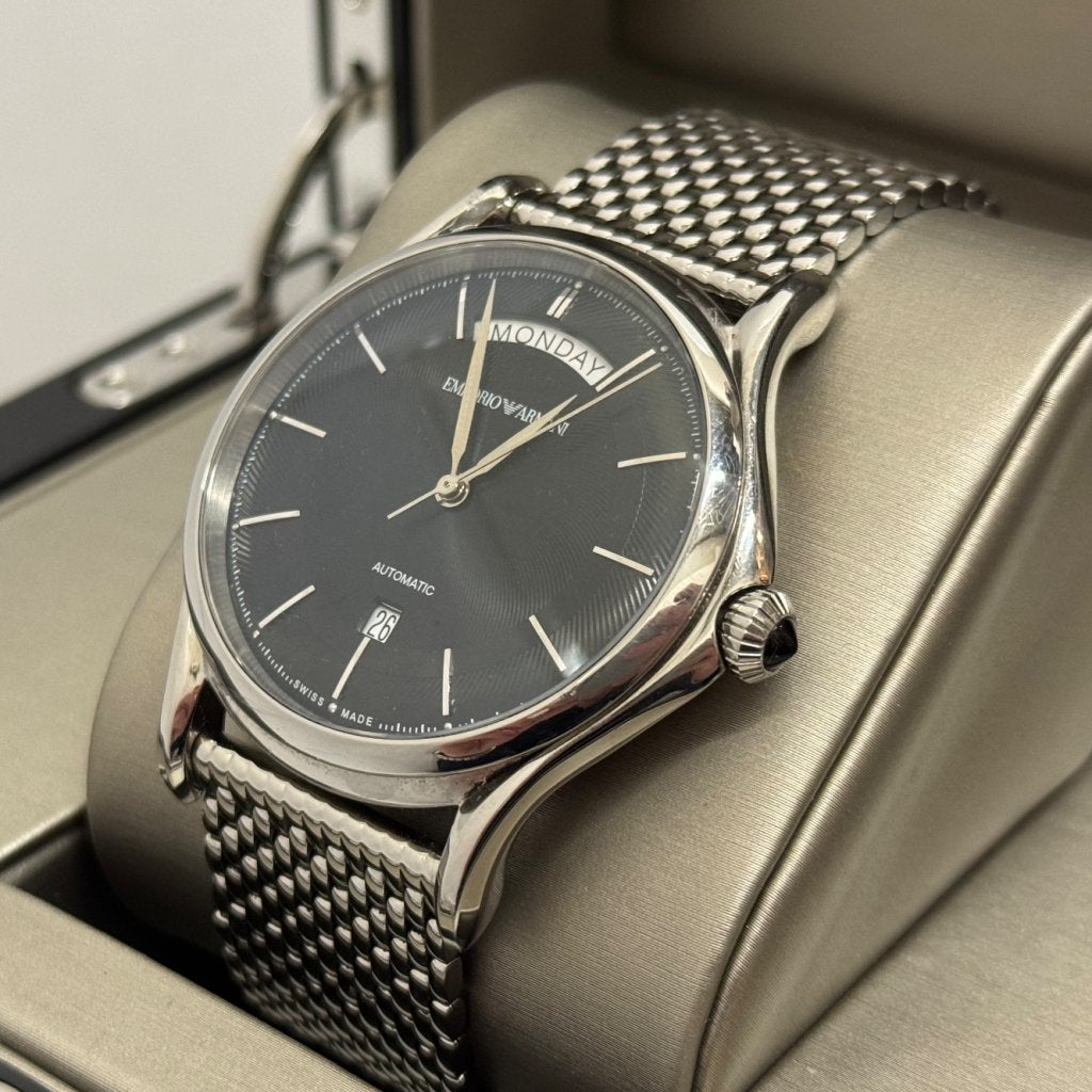 Emporio Armani Swiss Men's Automatic ARS3500, Emporio Armani, Zo goed als nieuw, Support@emporioarmani.com, 3-5 Via Borgonuovo
Milan 20121
Italy