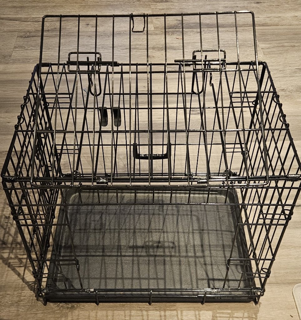 Opvouwbare kleine metalen bench voor kleine hond of kat, Ophalen of Verzenden, Zo goed als nieuw