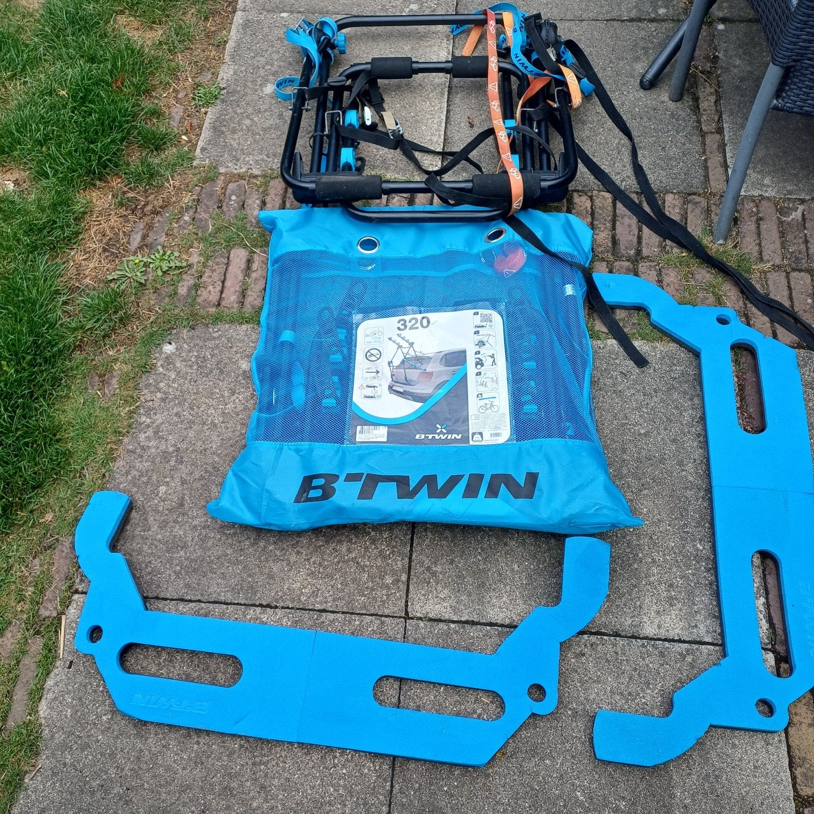 B'Twin 320 fietsdrager voor achterklap, Brede banden, Zo goed als nieuw, 2 fietsen, Achterklepdrager