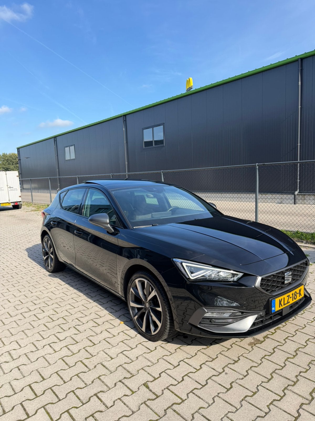 Seat Leon 1.4 TSI E-hybrid Phev 204pk Dsg-6 2020 Zwart, 77 km/l, Leon, Zwart, Plug-in hybride