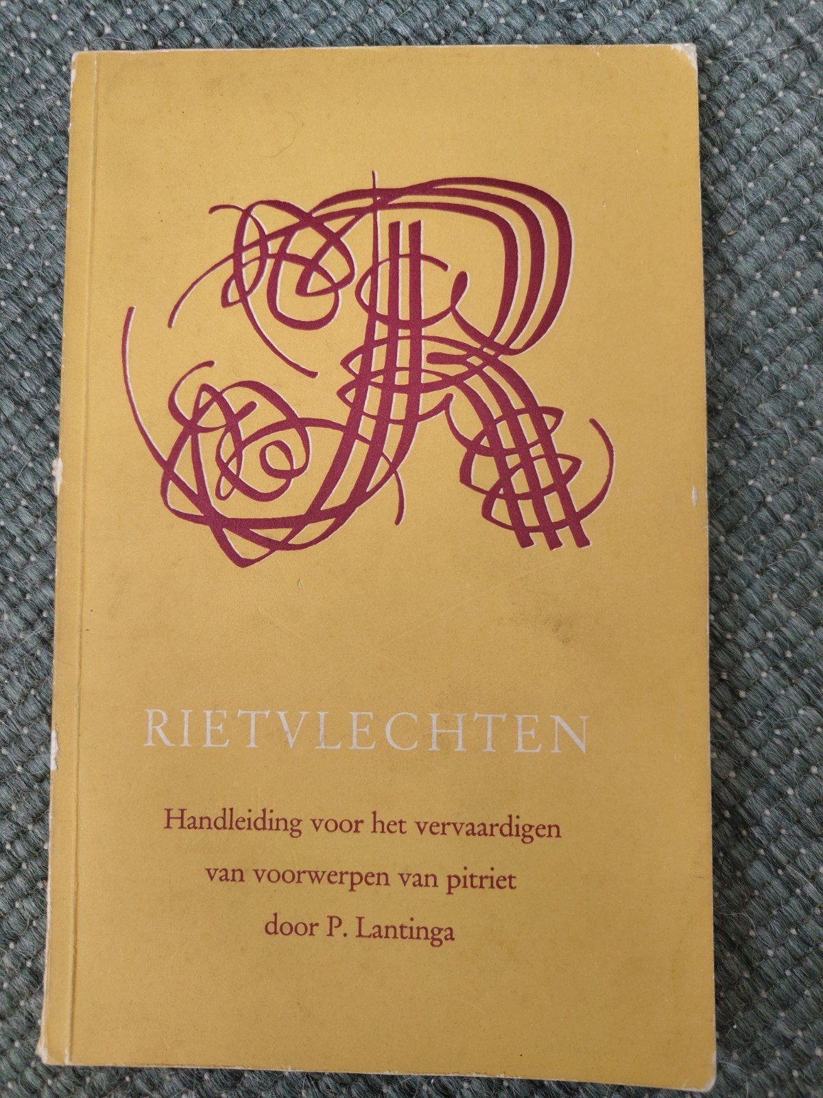 Rietvlechten: Handleiding voor het vervaardigen van pitriet, Ophalen of Verzenden, Gelezen, Overige onderwerpen, P. Lanting