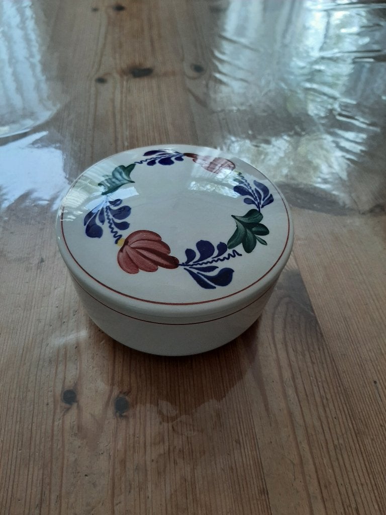 BOERENBONT BOCH - BONBONSCHAALTJE MET DEKSEL, Overige merken, Landelijk/Boerenbont, Ophalen of Verzenden, Aardewerk