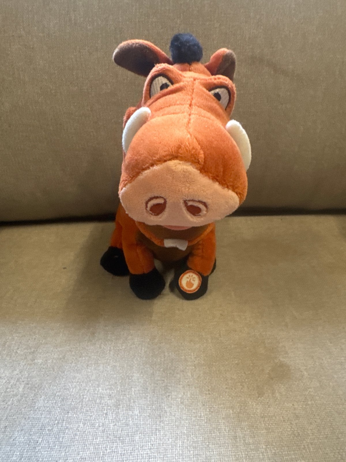Lichtgevende Pumba knuffel van Disney's The Lion King, Kinderen en Baby's, Speelgoed | Knuffels en Pluche, Oranje, Disney, Met licht