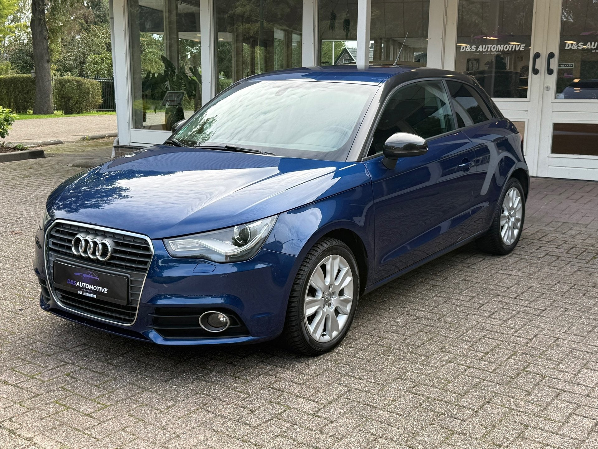 Audi A1 1.2 TFSI Pro Line Business STOELV/CLIMAT/STARTSTOP/X, Voorwielaandrijving, Leder en Stof, Origineel Nederlands, Bedrijf