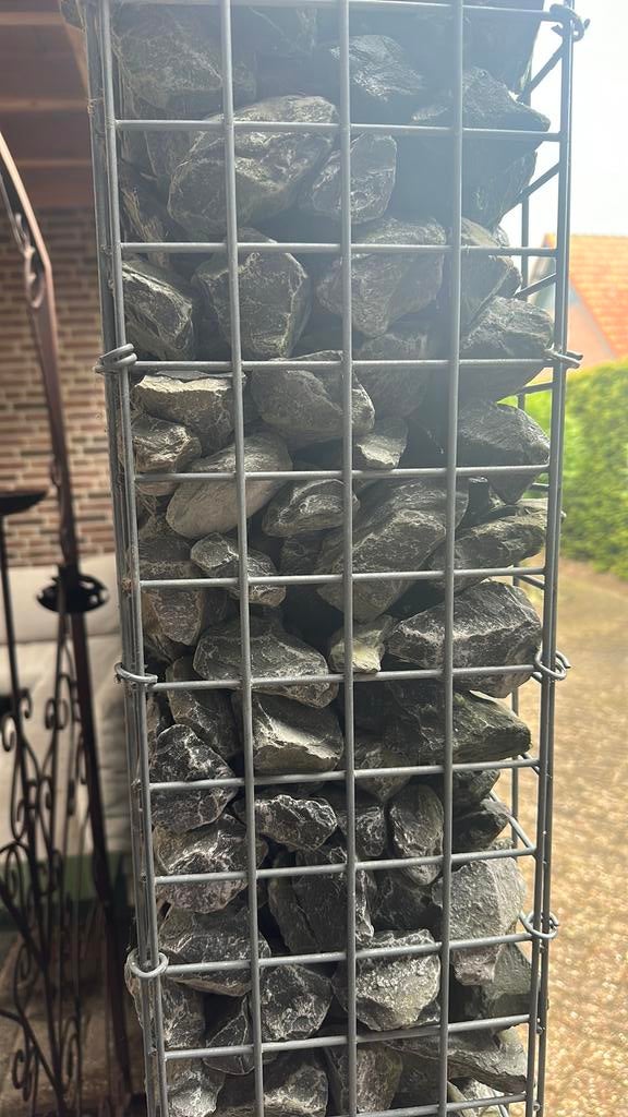 Schanskorf schutting met grijze stenen, Ophalen, Overige materialen, Zo goed als nieuw, 2 meter of meer