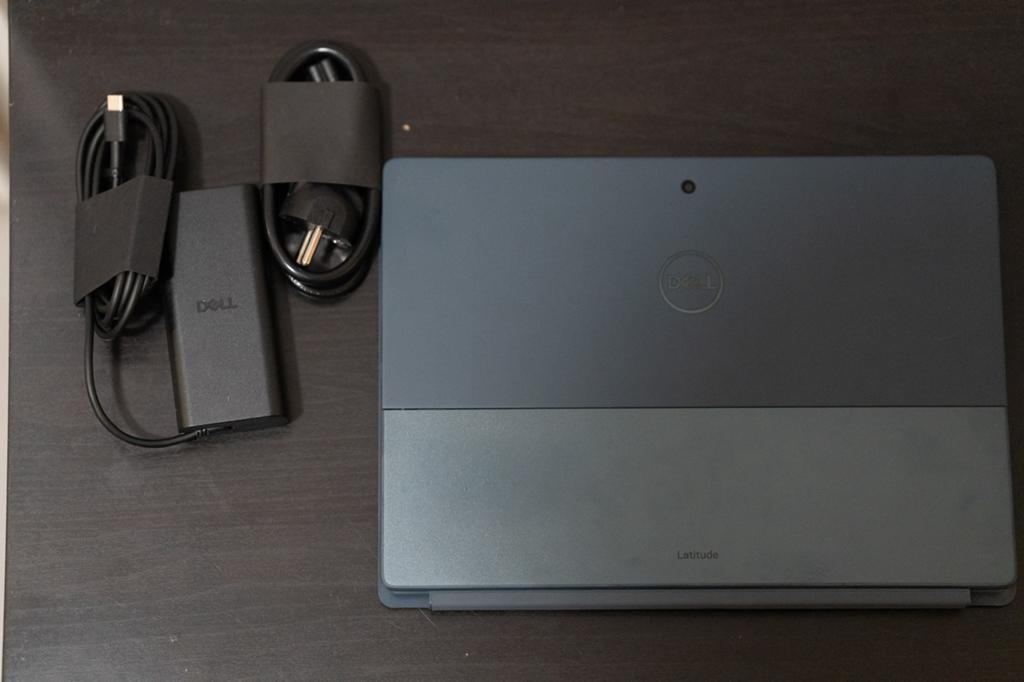 Dell Latitude 7350 Detachable 2-in-1 Laptop/Tablet, Computers en Software, Windows Laptops, Ophalen of Verzenden, 13 inch, SSD