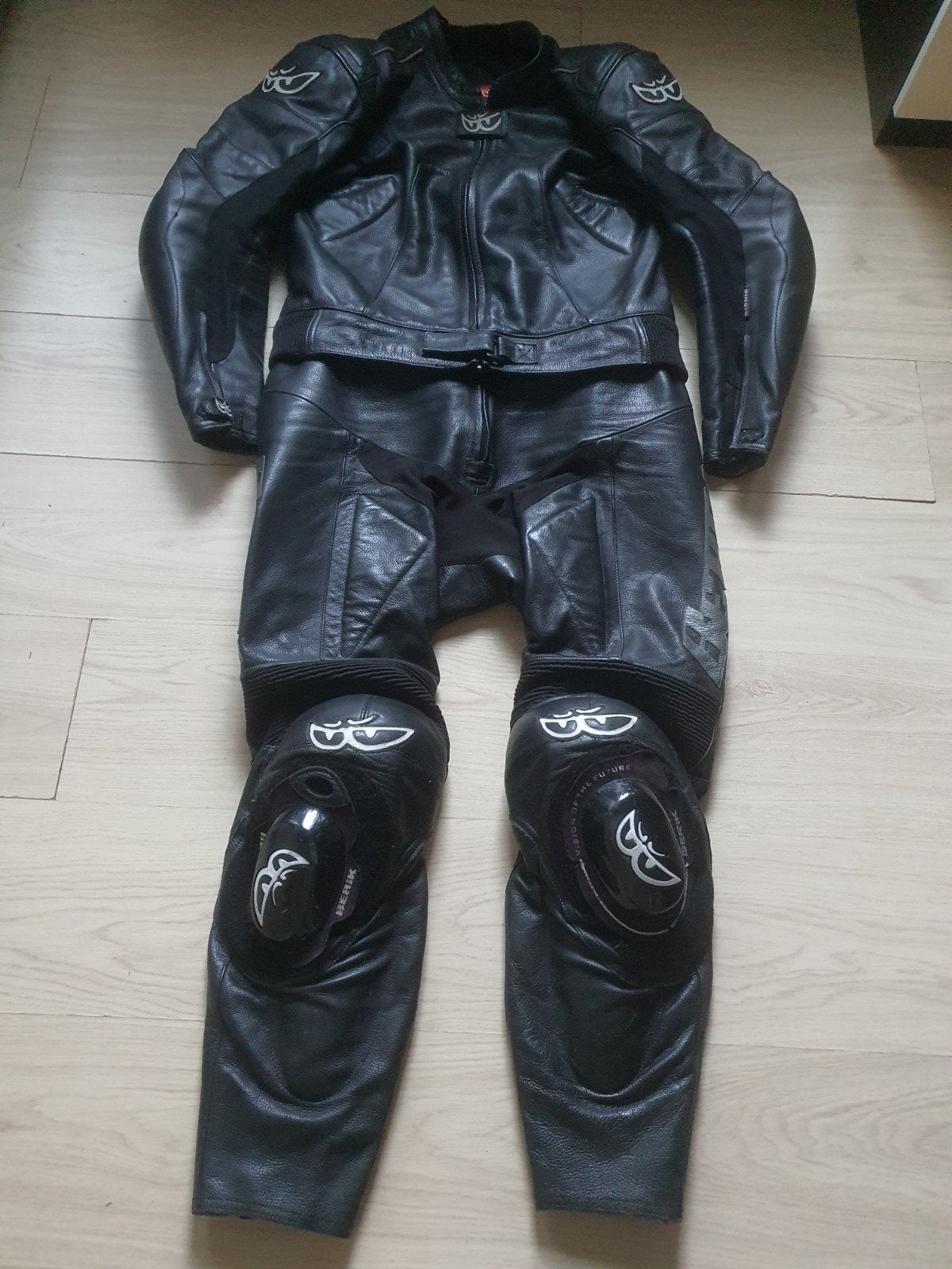 Berik tweedelig leren motorpak - Maat L, Motoren, Kleding | Motorkleding, Ophalen of Verzenden, Tweedehands, Combipak, Berik