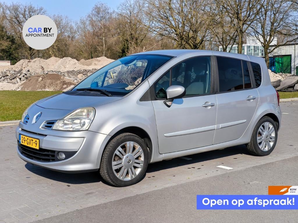 Renault Grandmodus 1.2 TCE Exception CLIMA APK TOP ONDERHOUD, Auto's, Renault, Voorwielaandrijving, Stof, Zwart, 4 cilinders